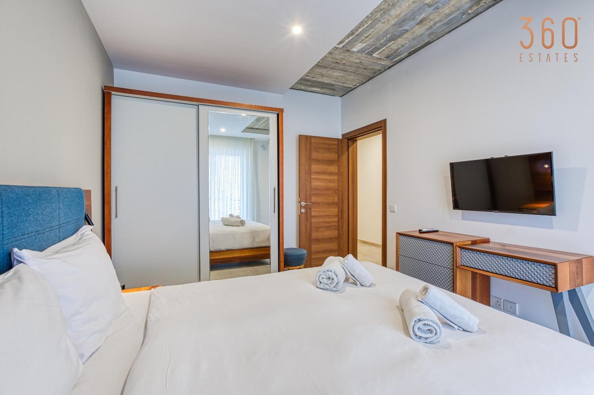 The Swieqi Poolside Suites Is-Swieqi Dış mekan fotoğraf